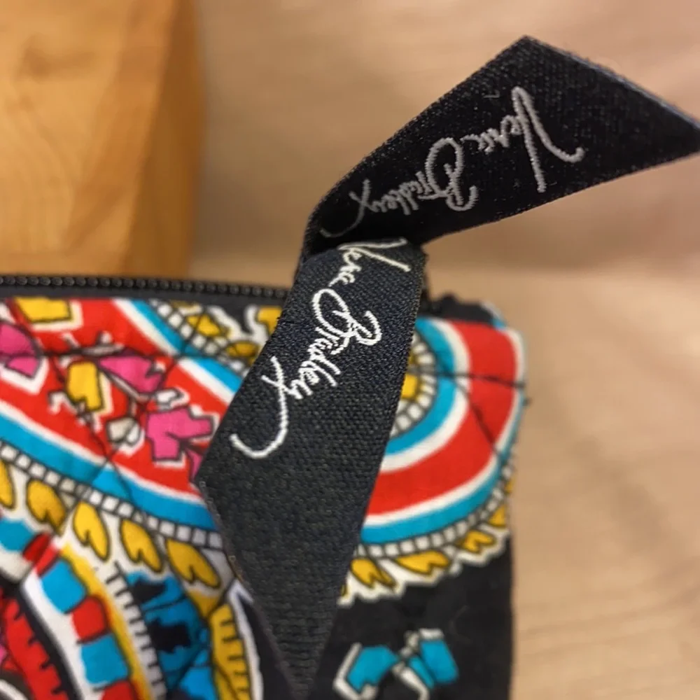 NWOT Vera Bradley cosmetic pouch